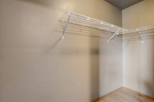 N 107th St 8-026