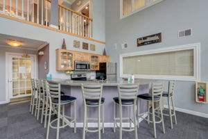 N 107th St 8-037