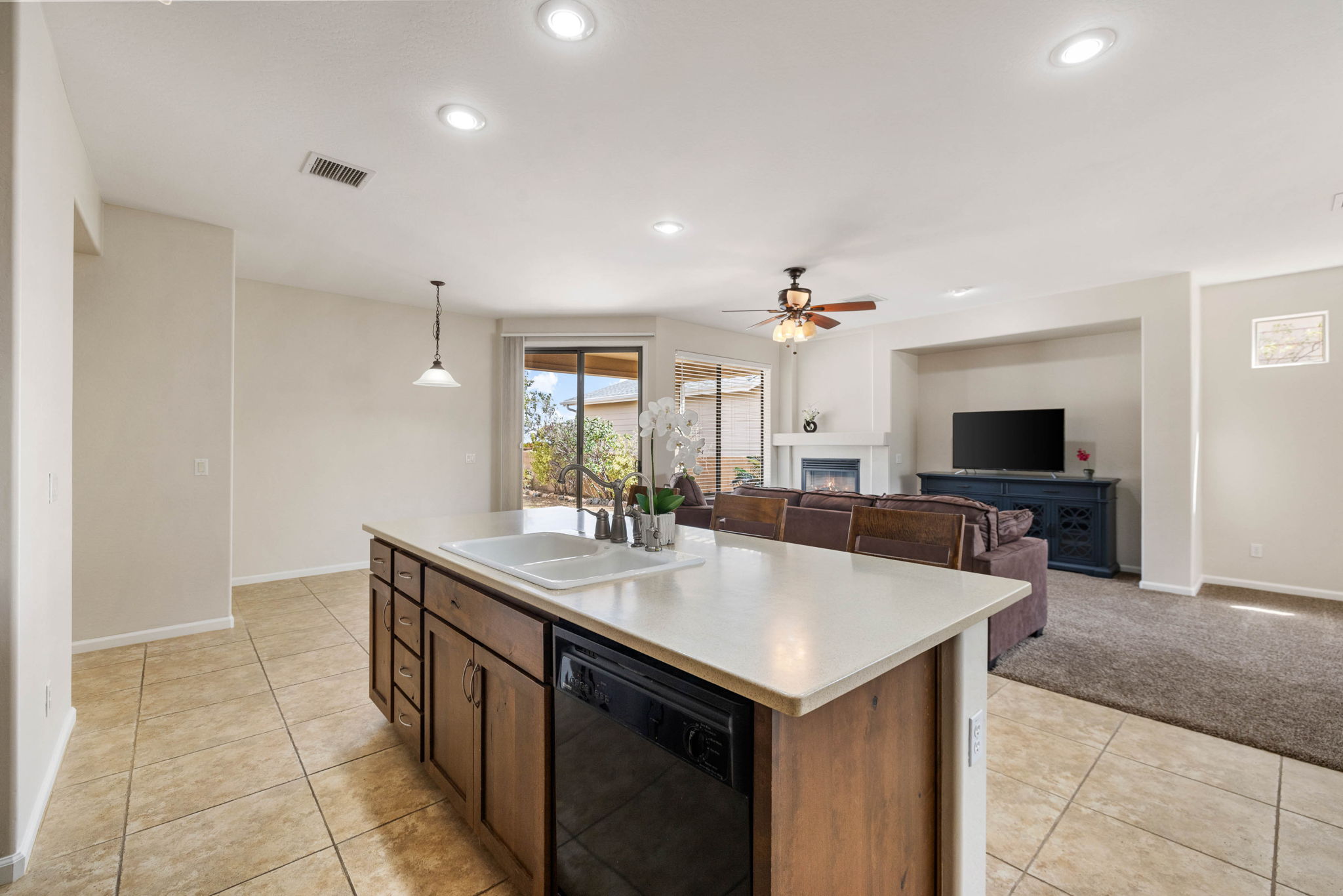 Kitchen (2)
