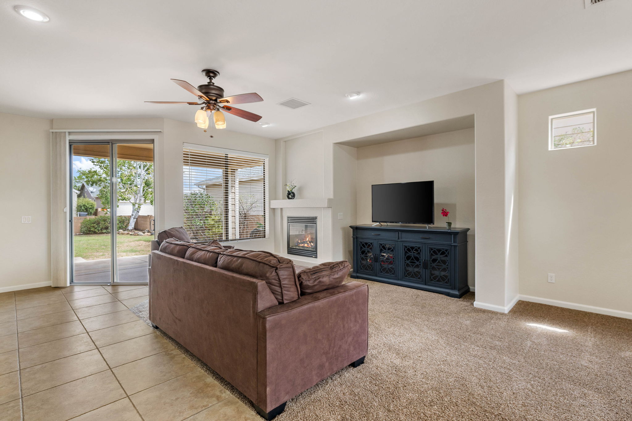 Living Room (1)