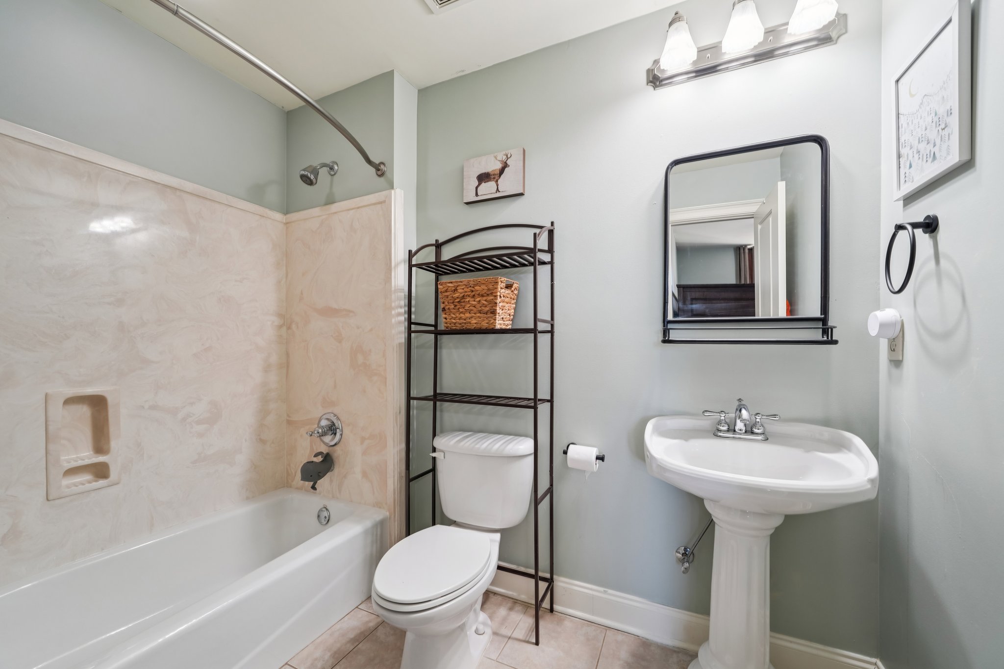 Hidden Rdg-L1601-054.jpg