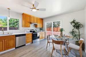 012_F8_799 Sunbrook Ct
