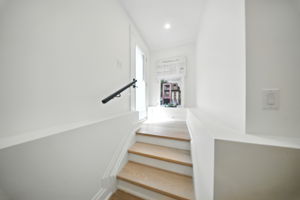  Photo 52