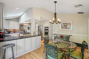 Abbey Rd-S0909-022.jpg