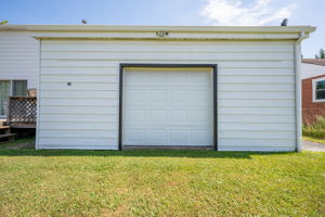  Photo 49