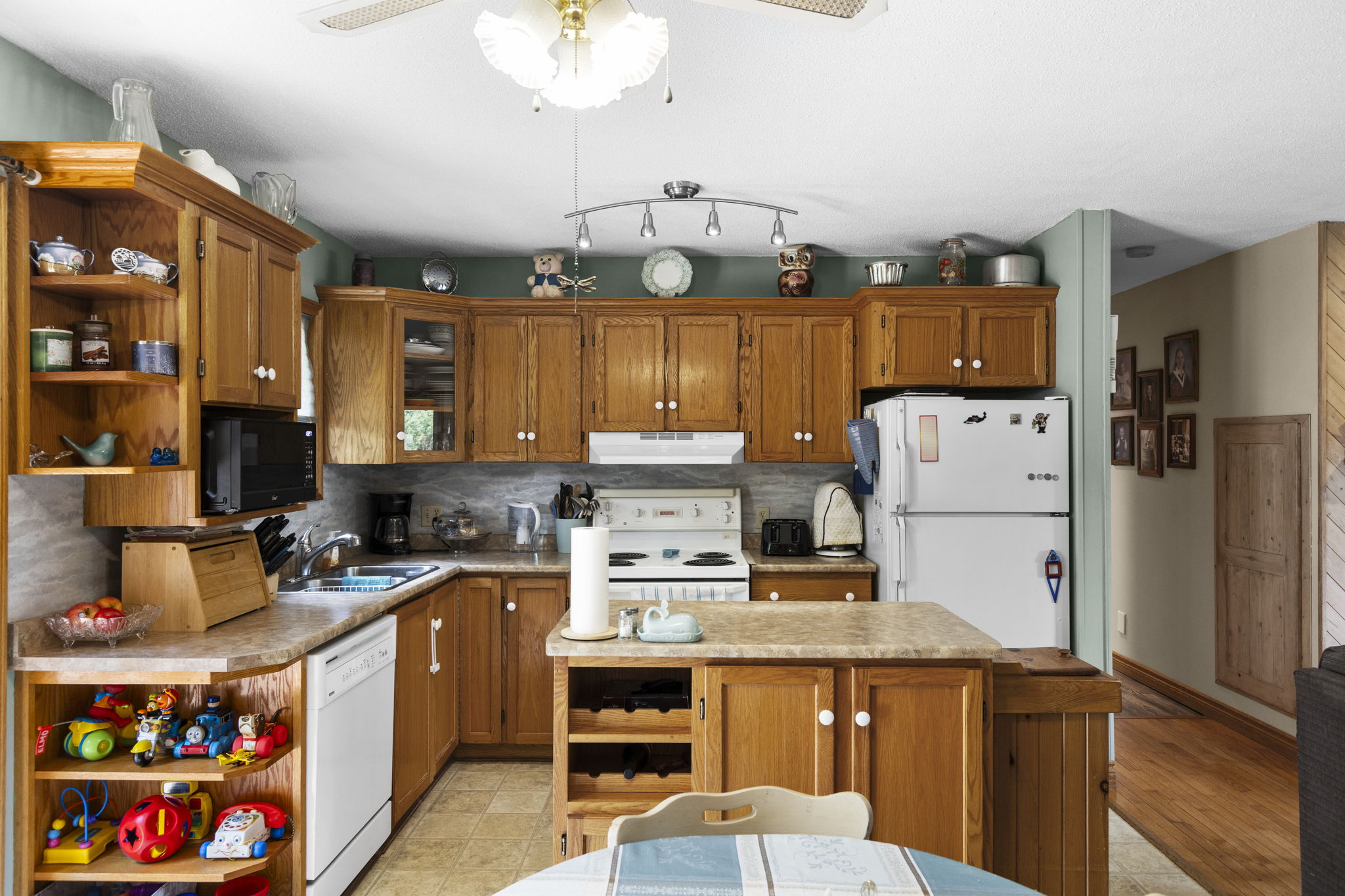  Photo 15