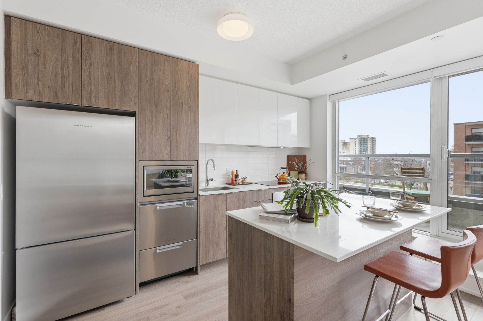 Property in Mississauga — delivered property photograph 12