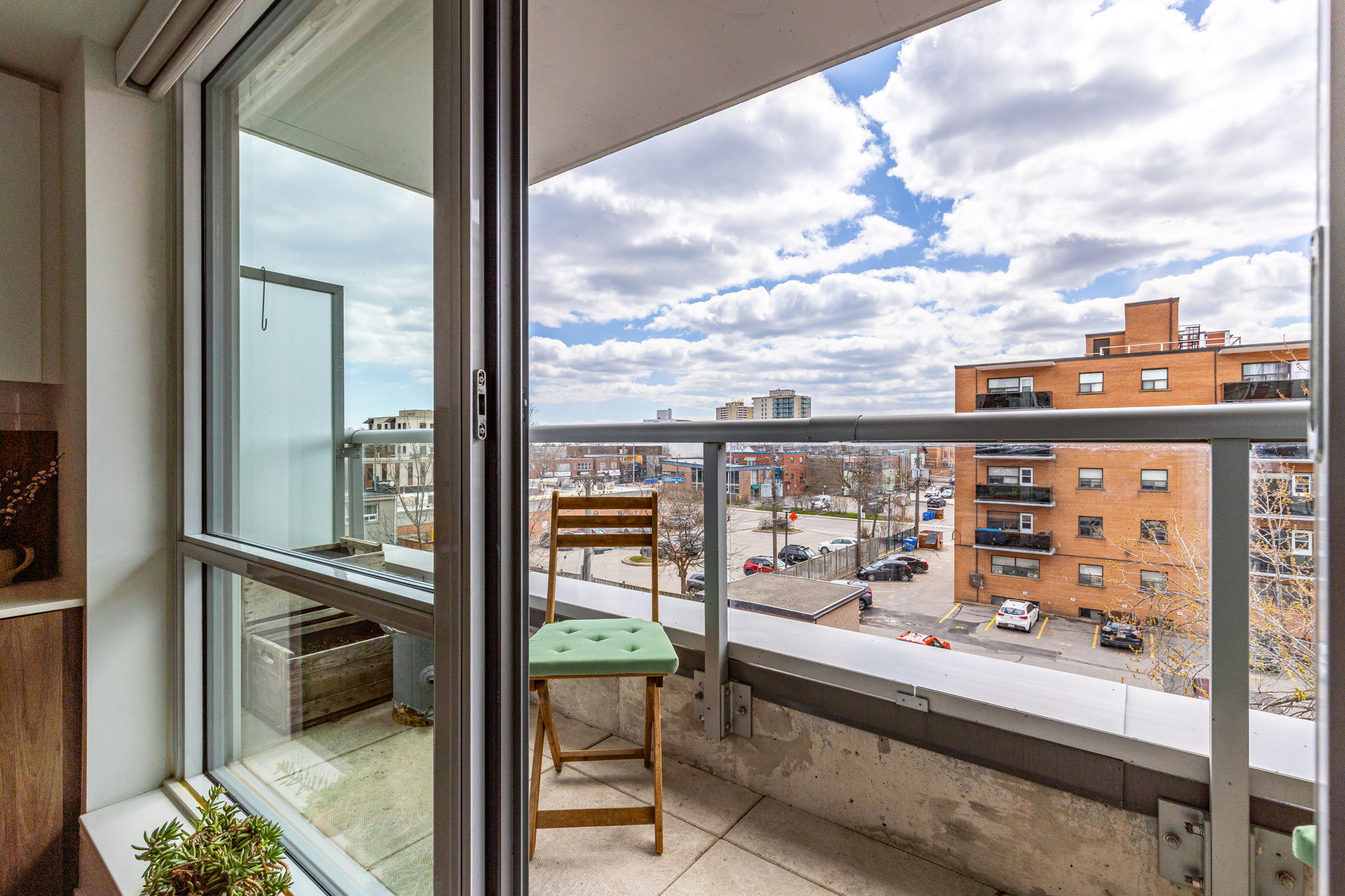 Property in Mississauga — delivered property photograph 26