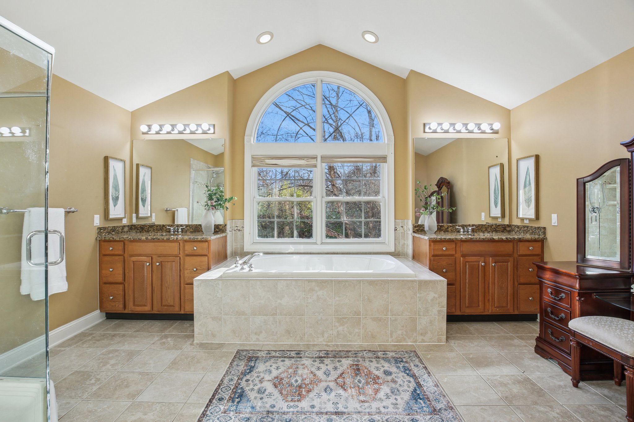 Primary bath with double sinks