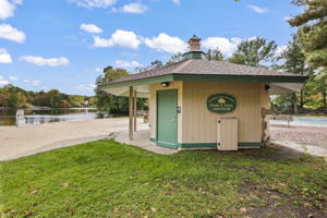  Photo 48
