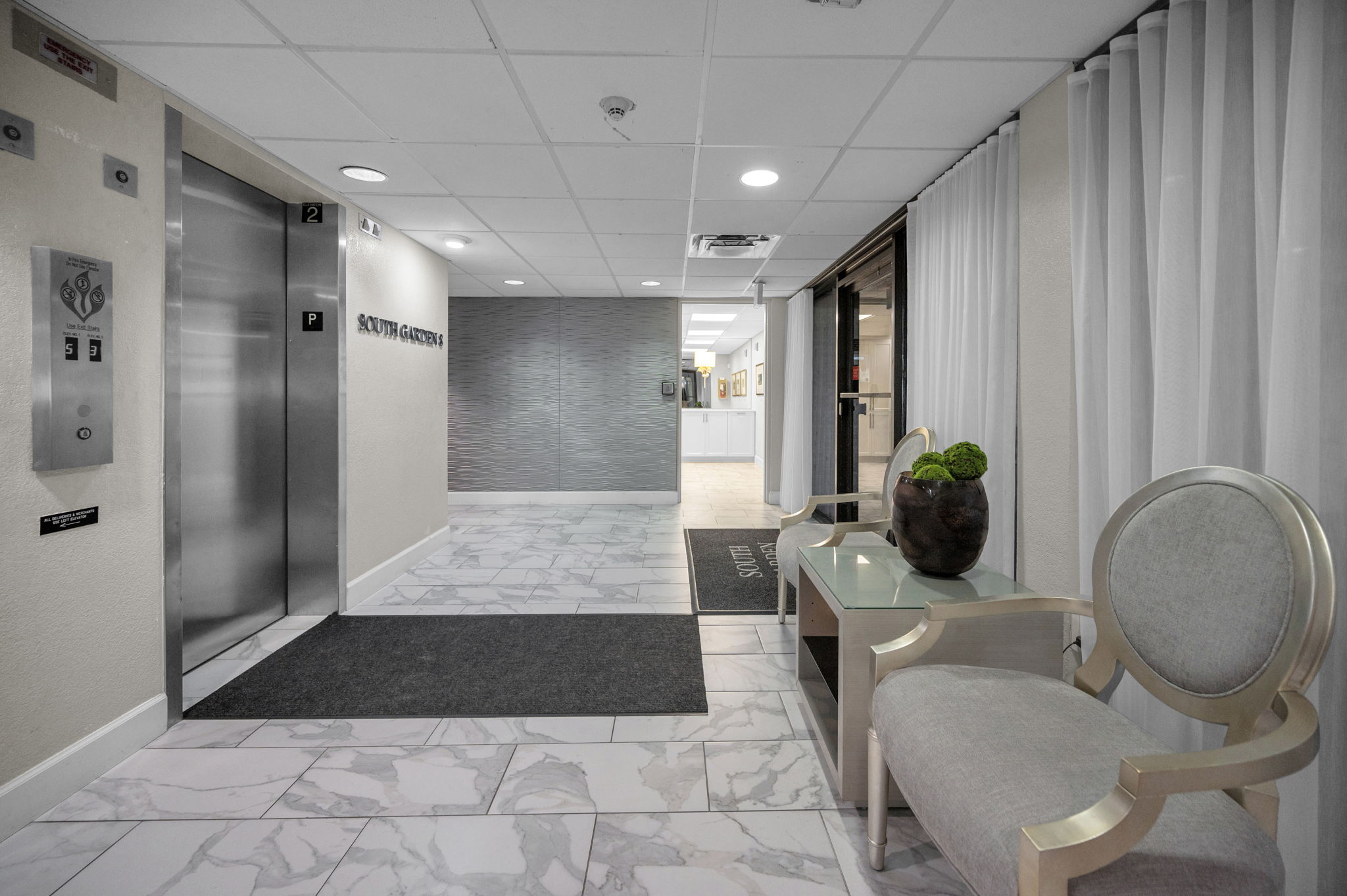 Garage Level Lobby