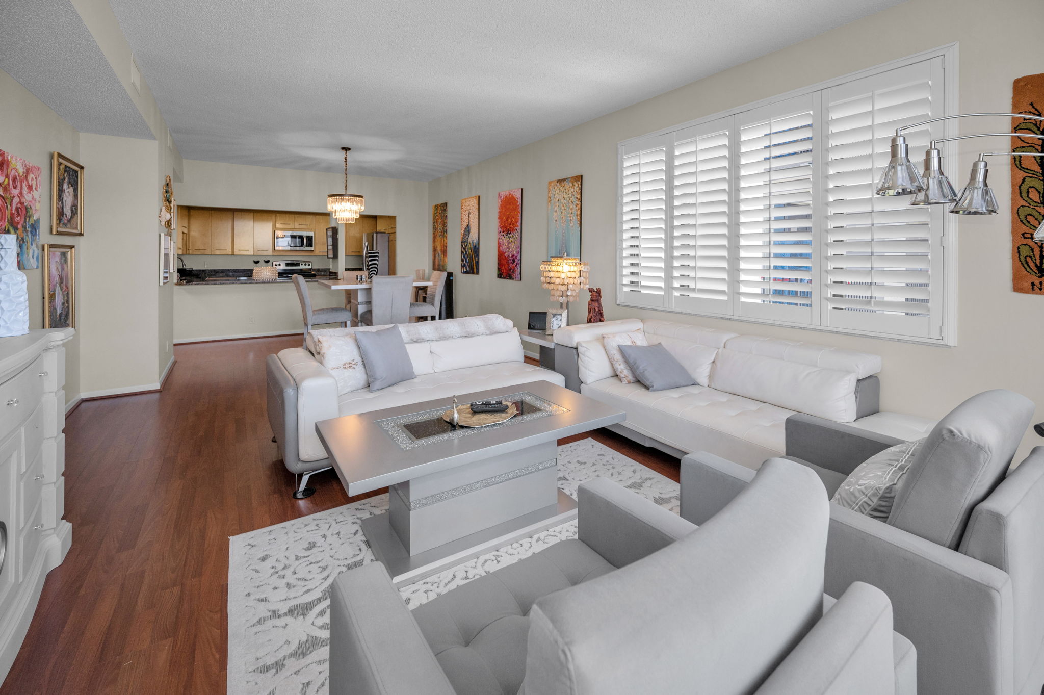 Living Room4