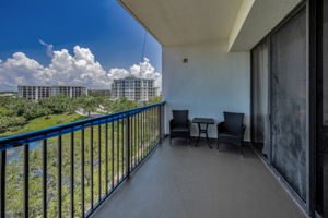 Balcony2