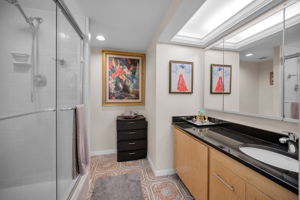 Bathroom2