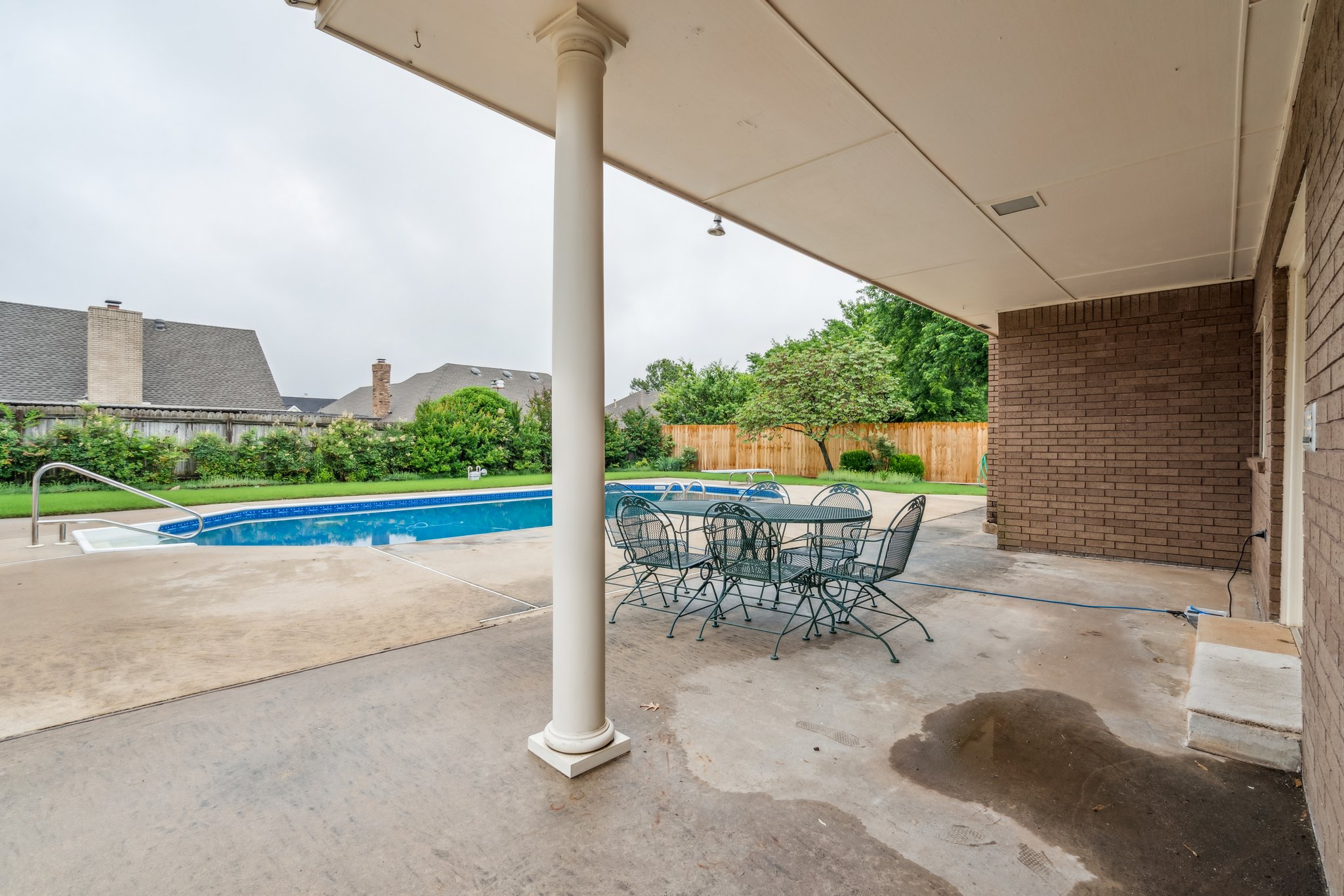 8 Brentwood Pl_041.jpg
