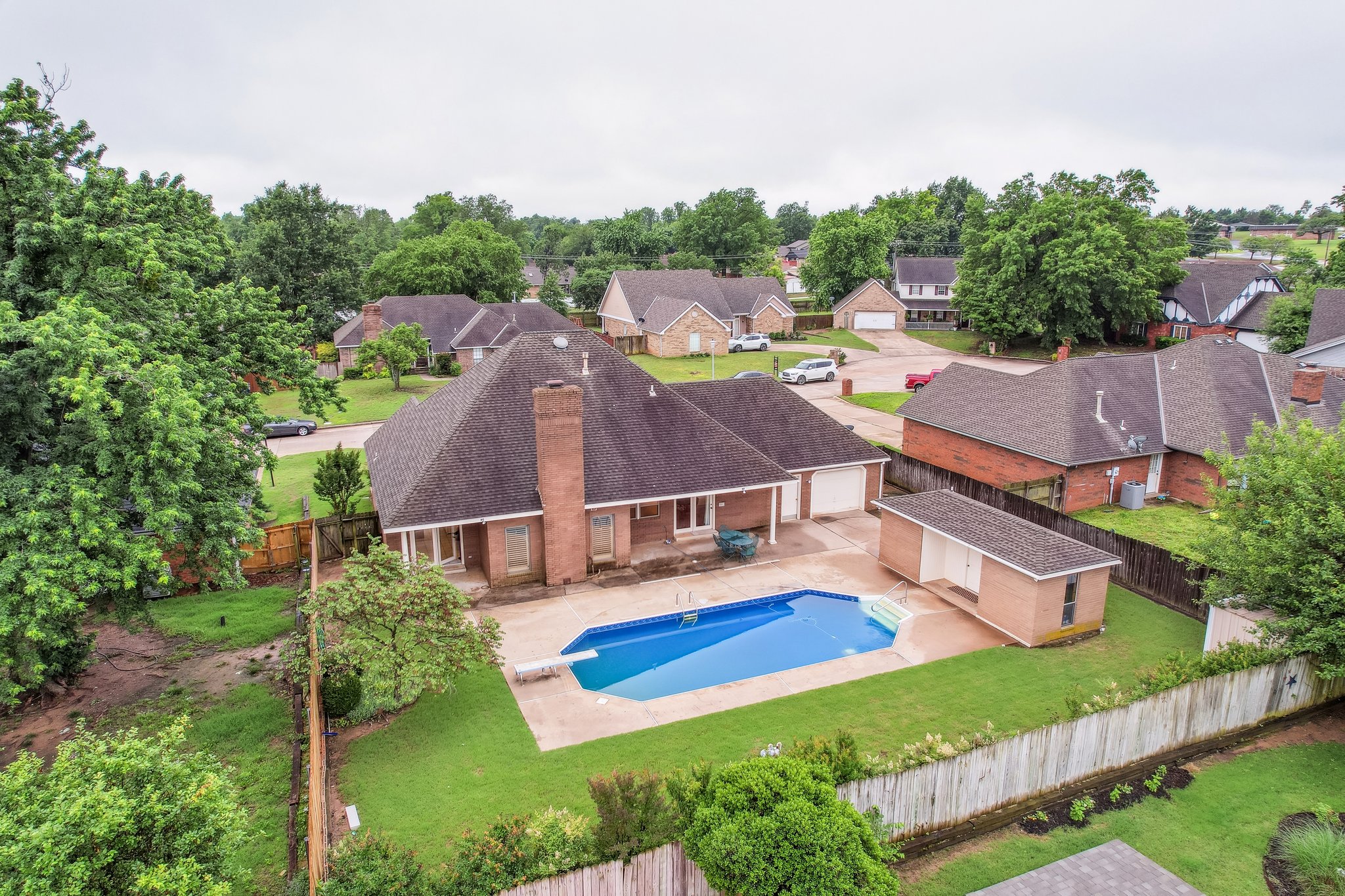 8 Brentwood Pl_053.jpg