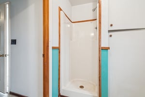 8 Brentwood Pl_036.jpg