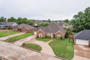 8 Brentwood Pl_051.jpg