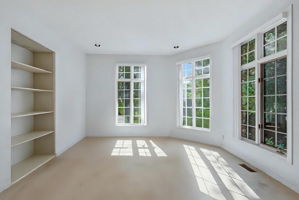  Photo 49