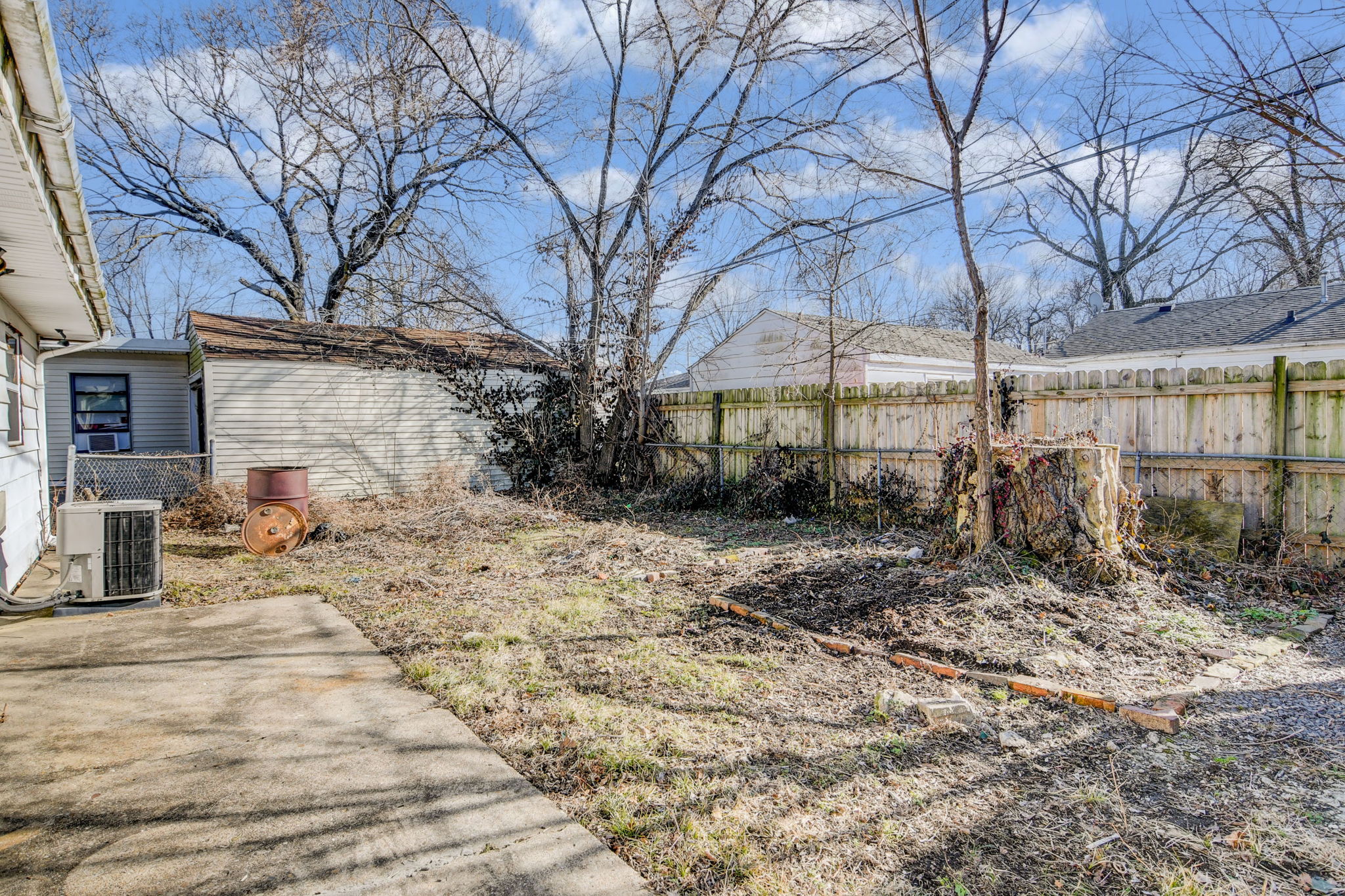 8 Bunn Ct, Springfield, IL 62703 Design Eyes Photography