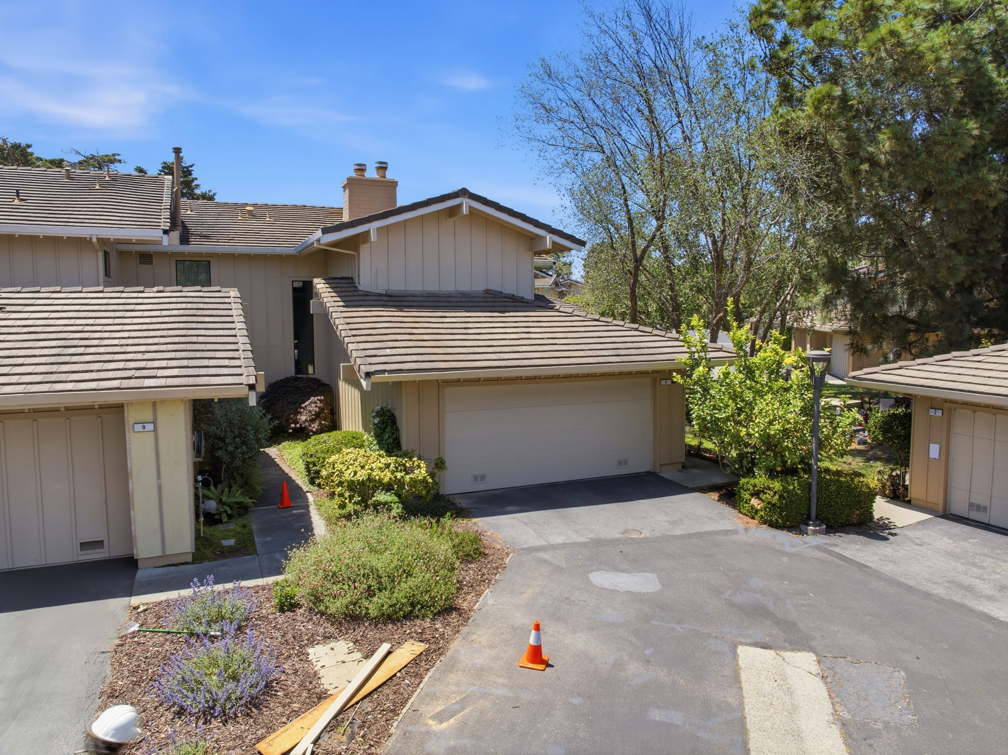 002_F8_AERIAL_8 Calypso Ln