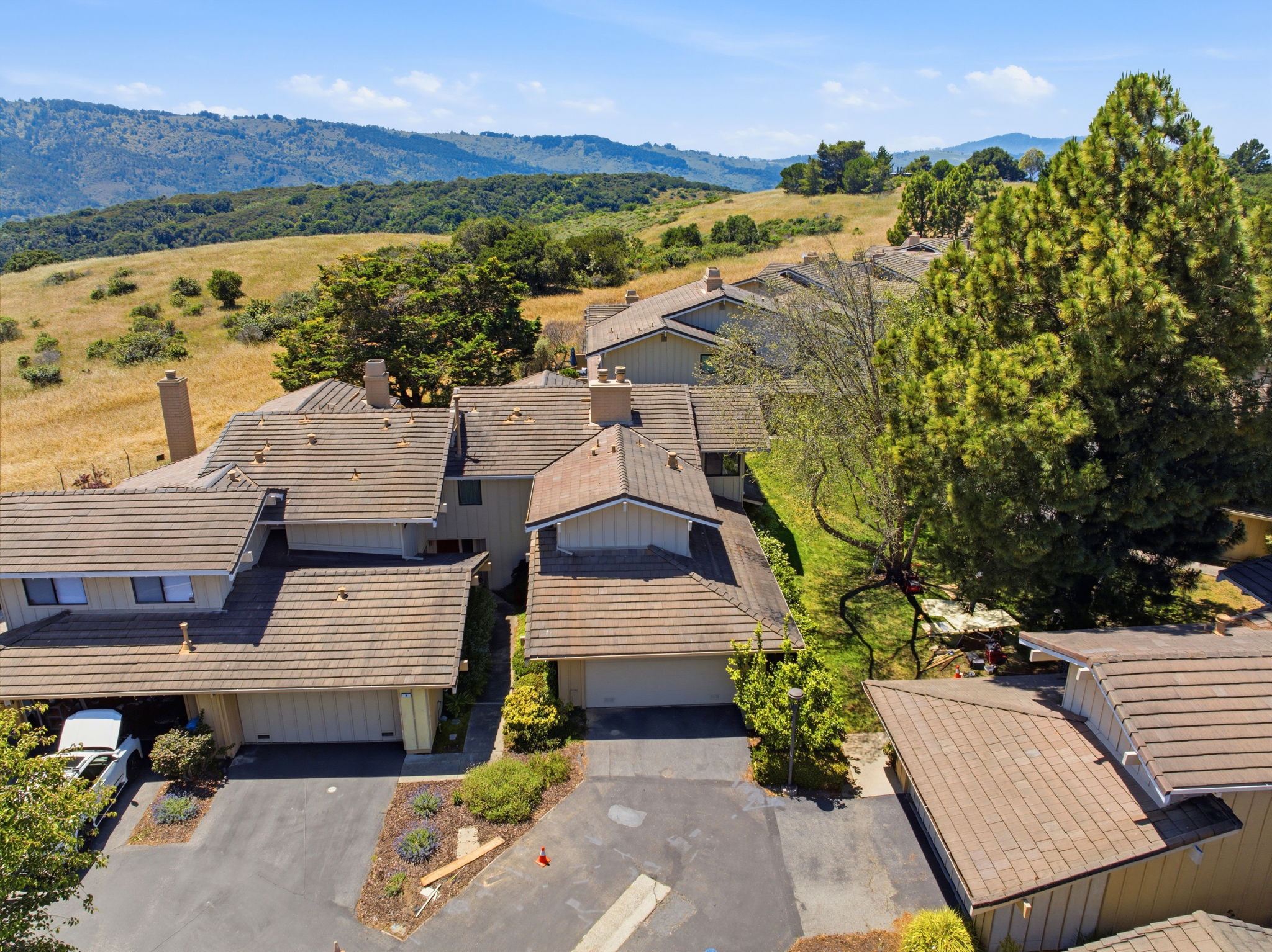 005_F8_AERIAL_8 Calypso Ln