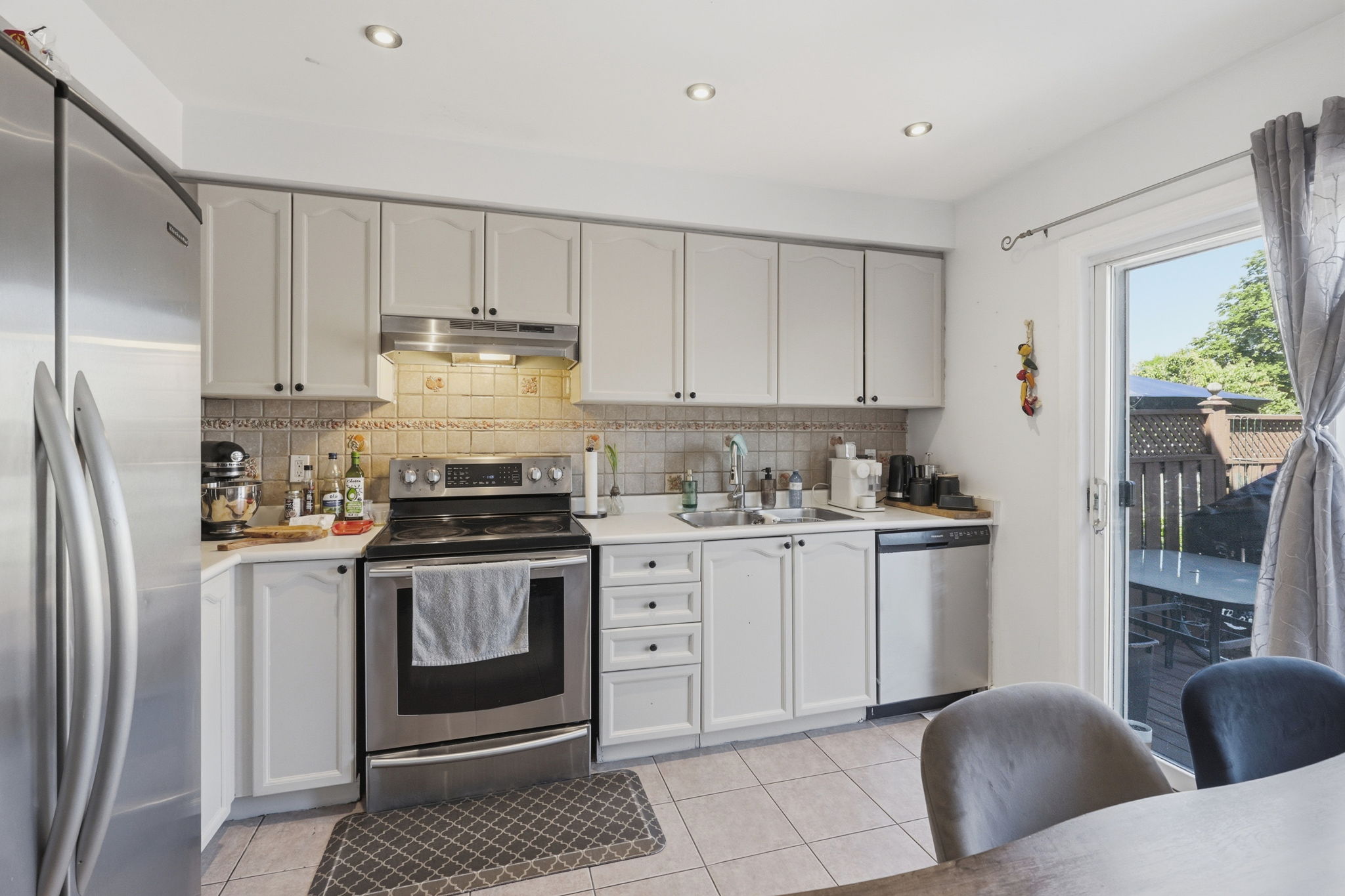 Property in Brampton — delivered property photograph 9