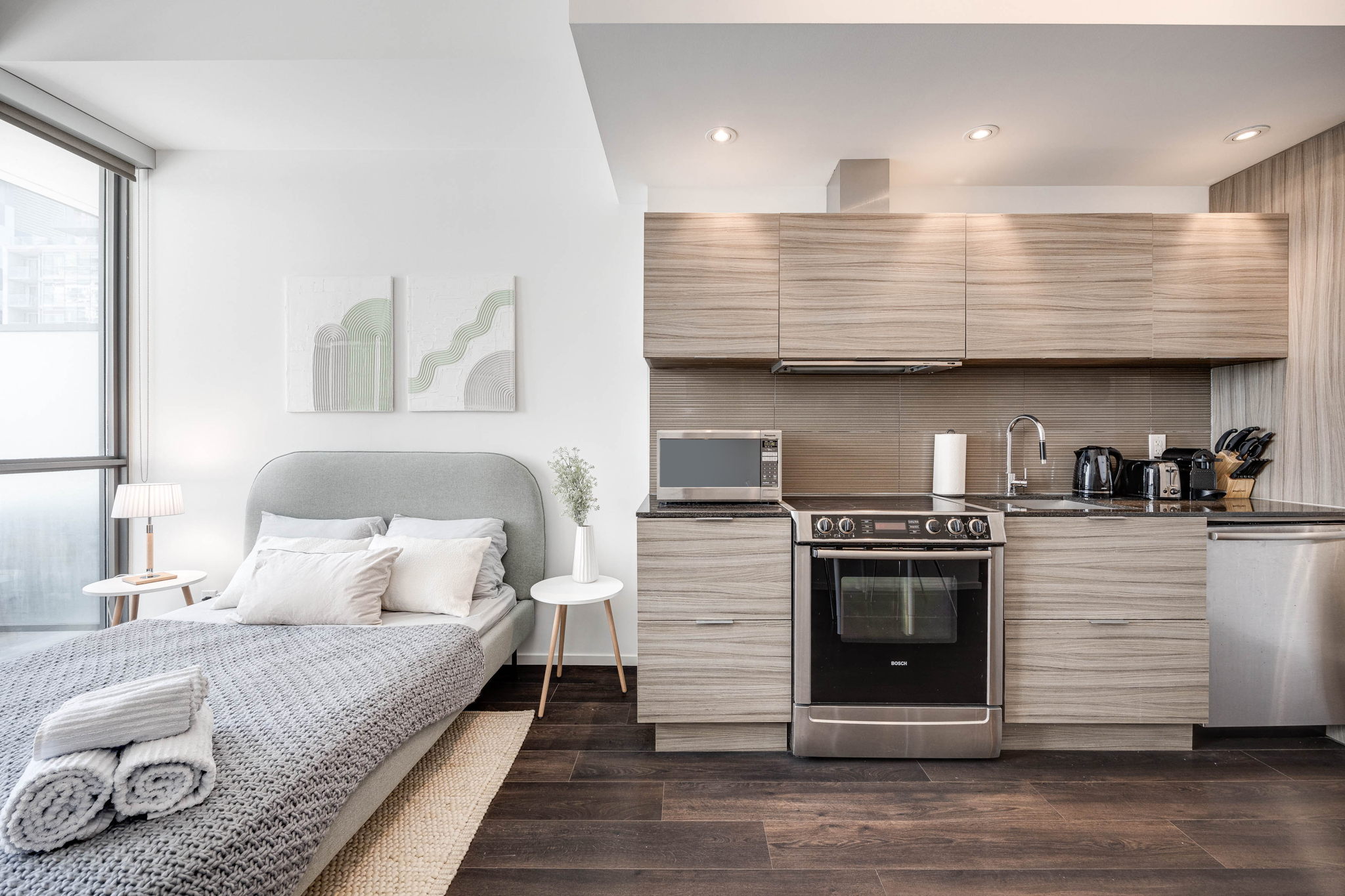 Toronto property showcase — delivered property photograph 8