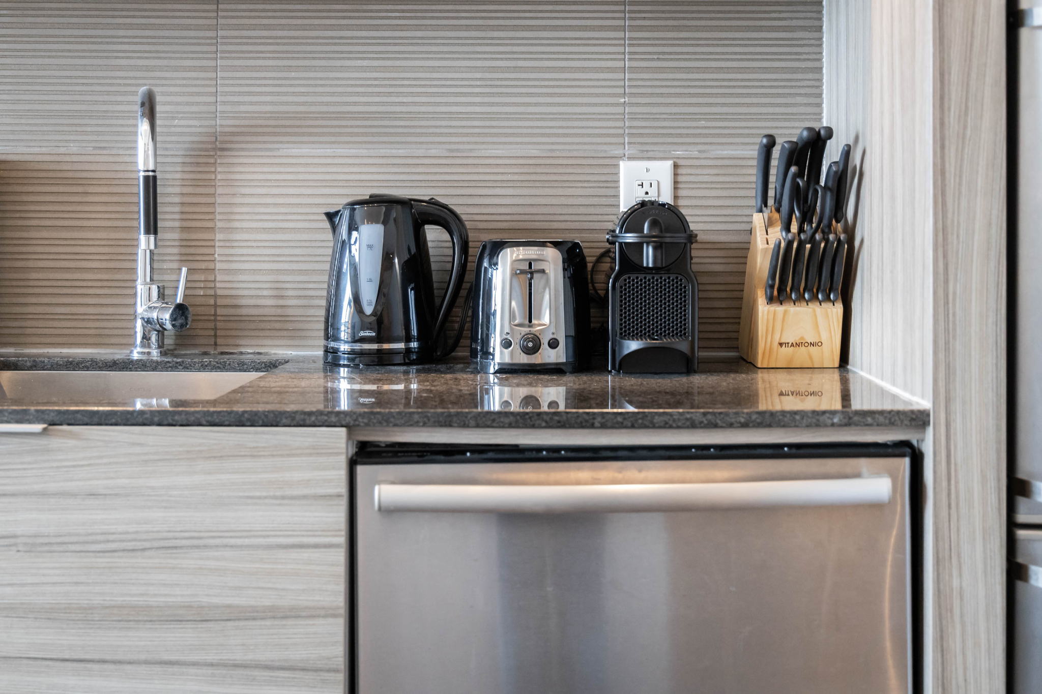 Toronto property showcase — delivered property photograph 21