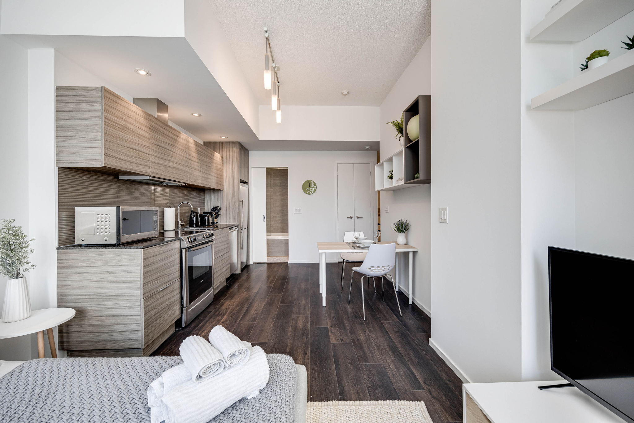 Toronto property showcase — delivered property photograph 9