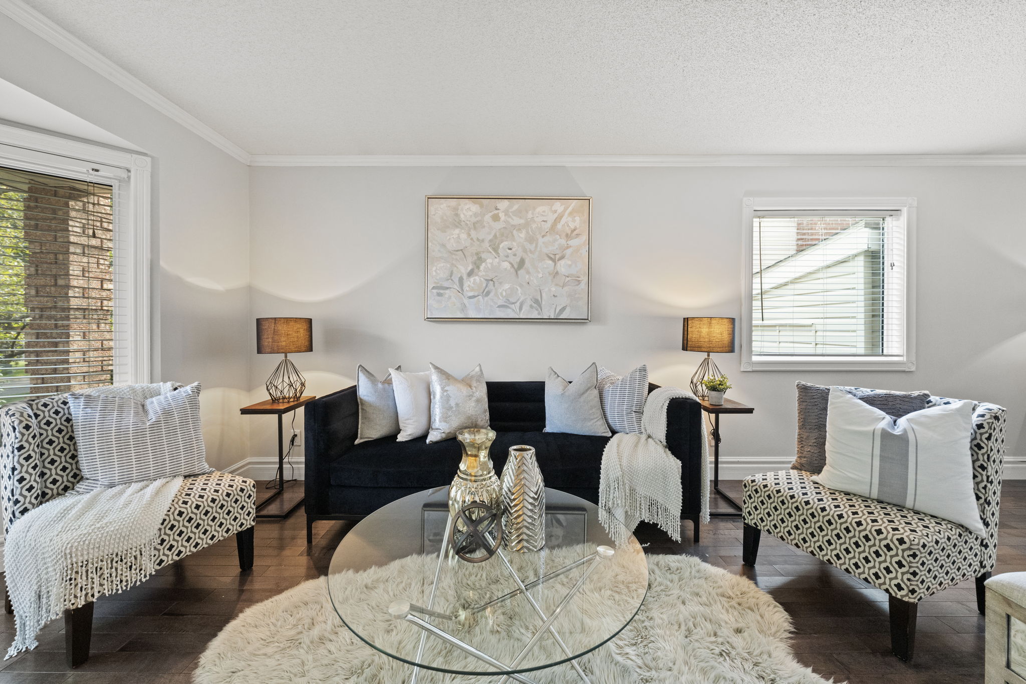 8 Christaller Ct Whitby, ON L1N 8T8