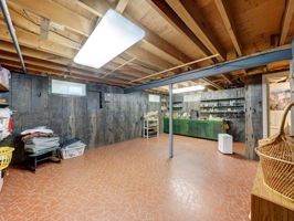  Photo 49