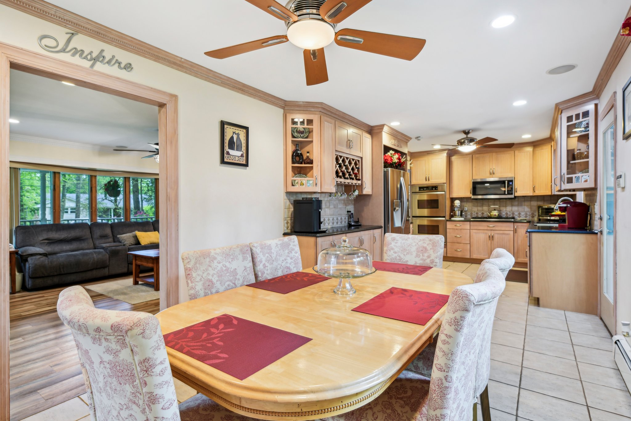 Clover Dr-0905-013.jpg