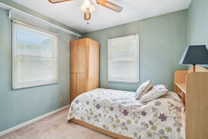 Clover Dr-0905-024.jpg