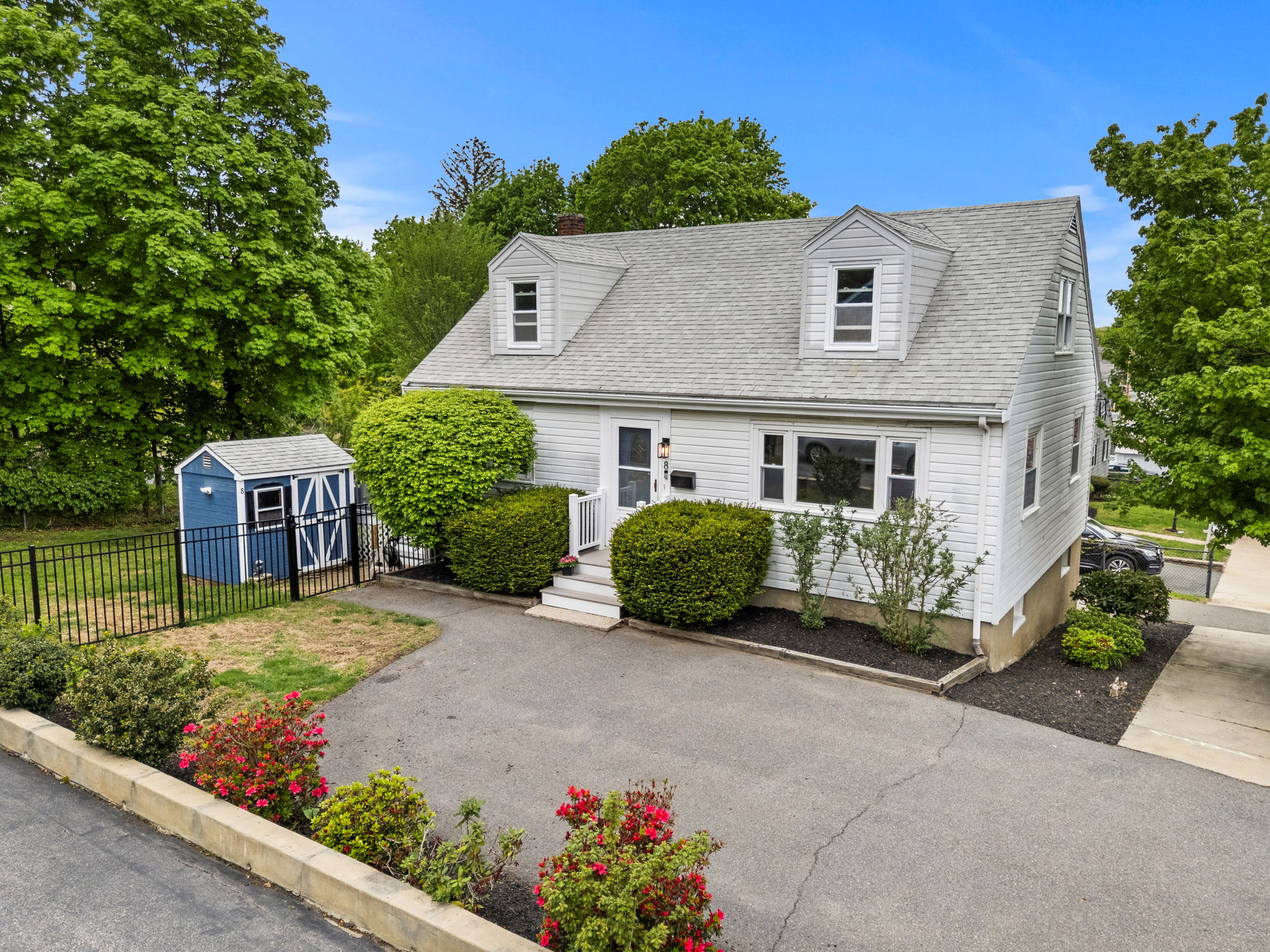 8 Cressey Ave r, Salem, MA 01970, USA