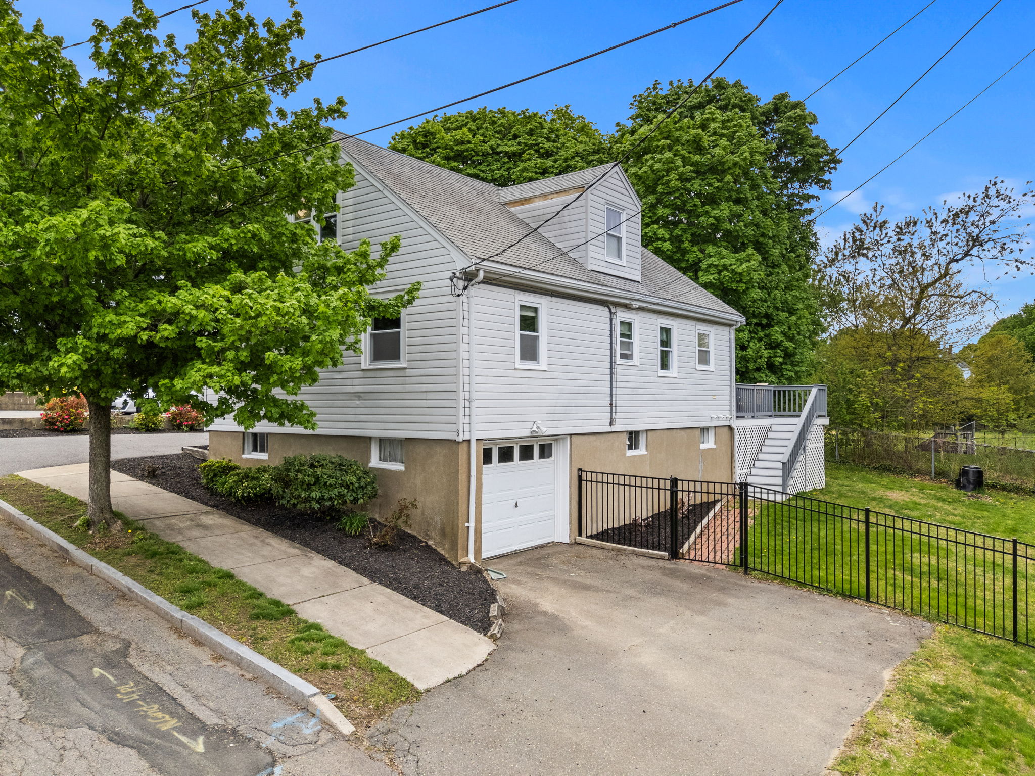 8 Cressey Ave r, Salem, MA 01970, USA Photo 13