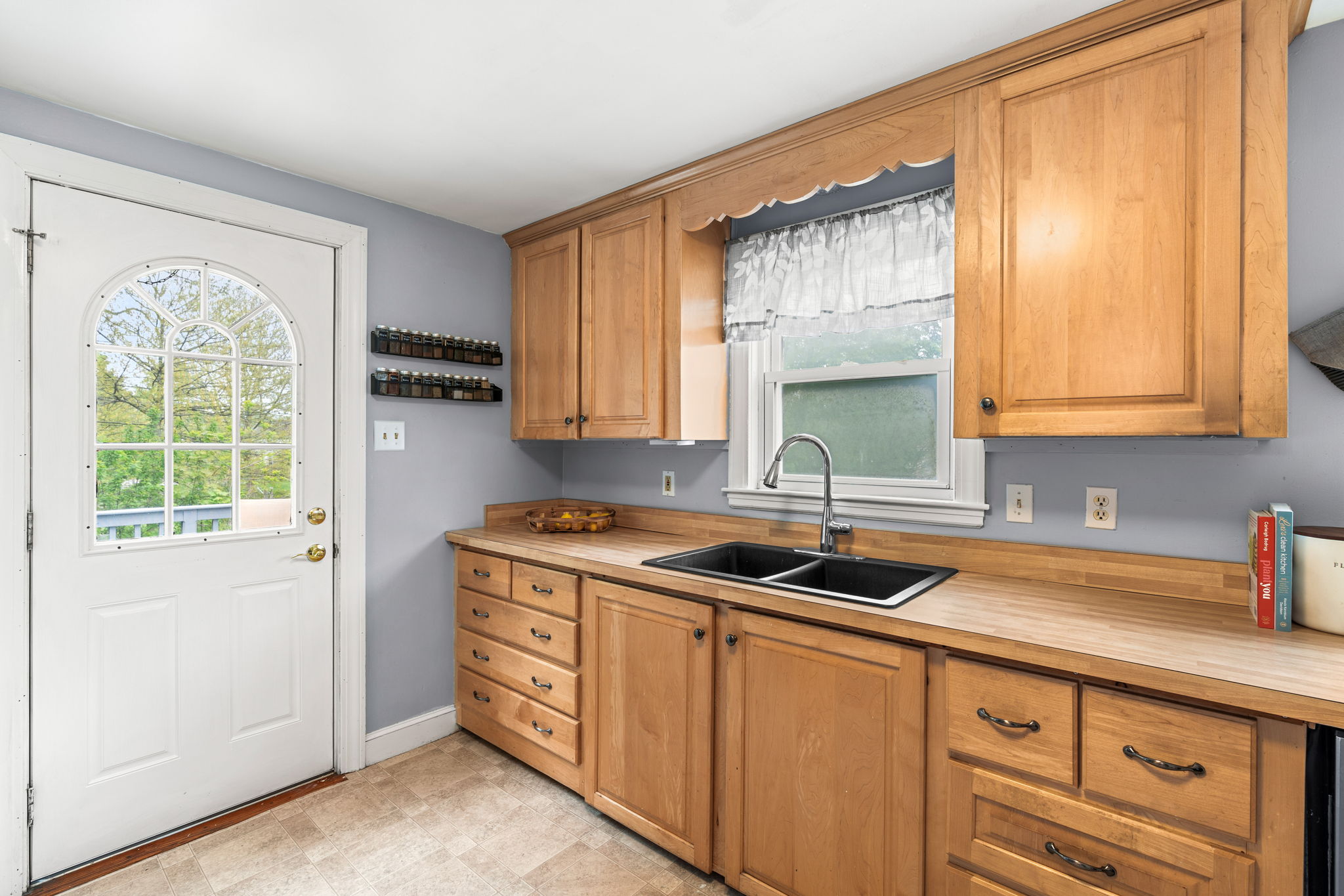 8 Cressey Ave r, Salem, MA 01970, USA Photo 44