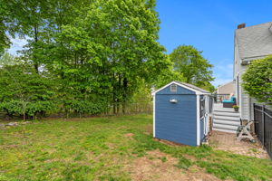 8 Cressey Ave r, Salem, MA 01970, USA Photo 4