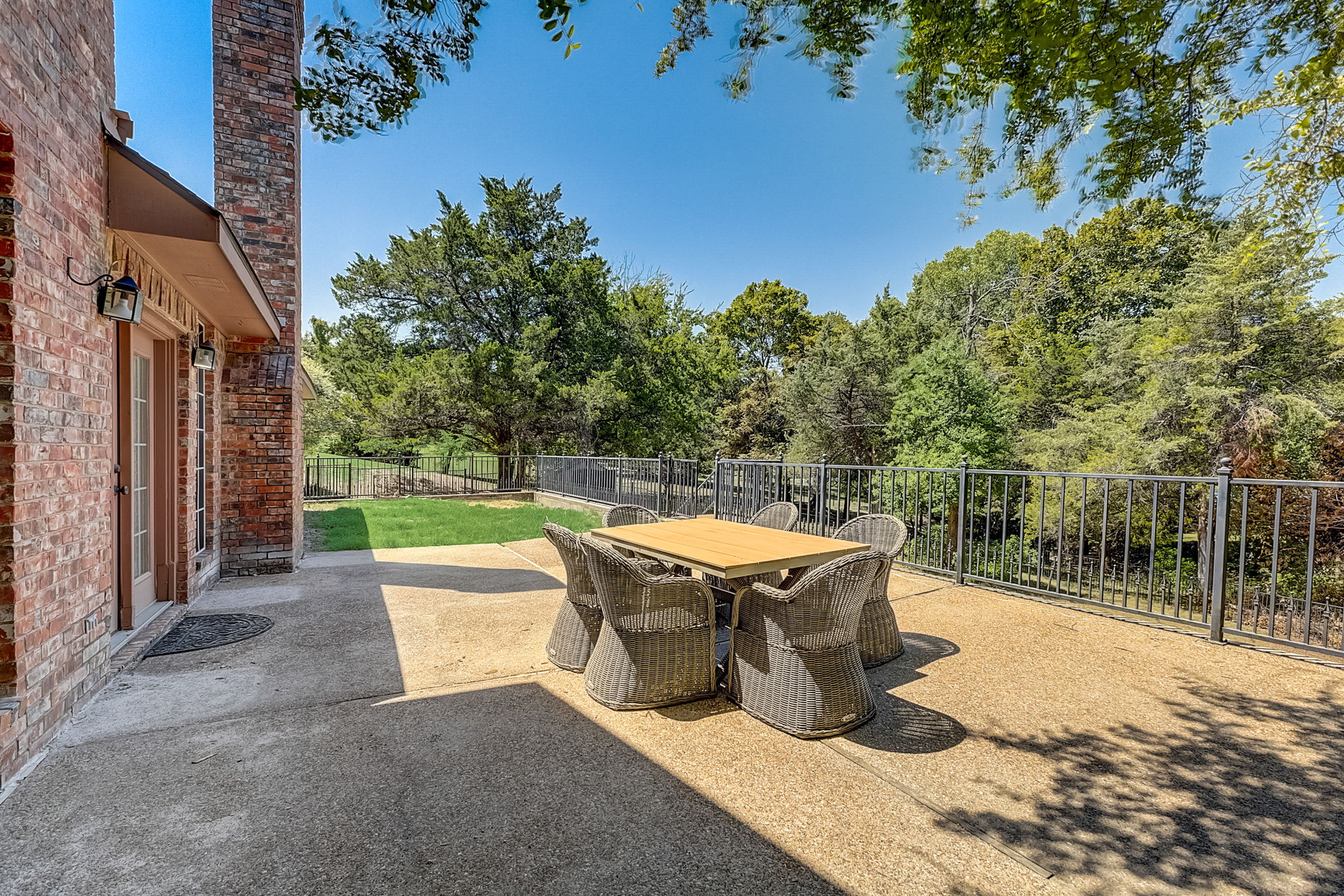 Cypress Ct-044