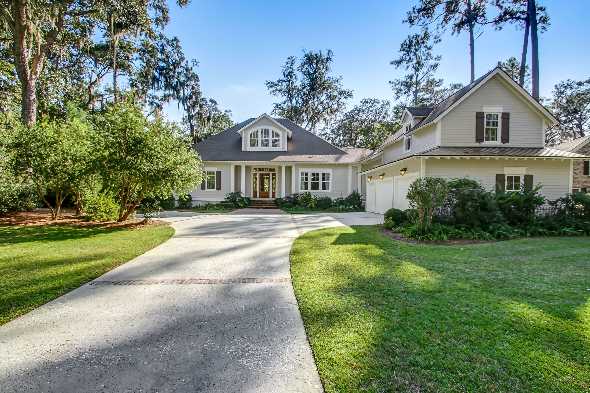  8 Daybreak Ln, Savannah, GA 31411, US