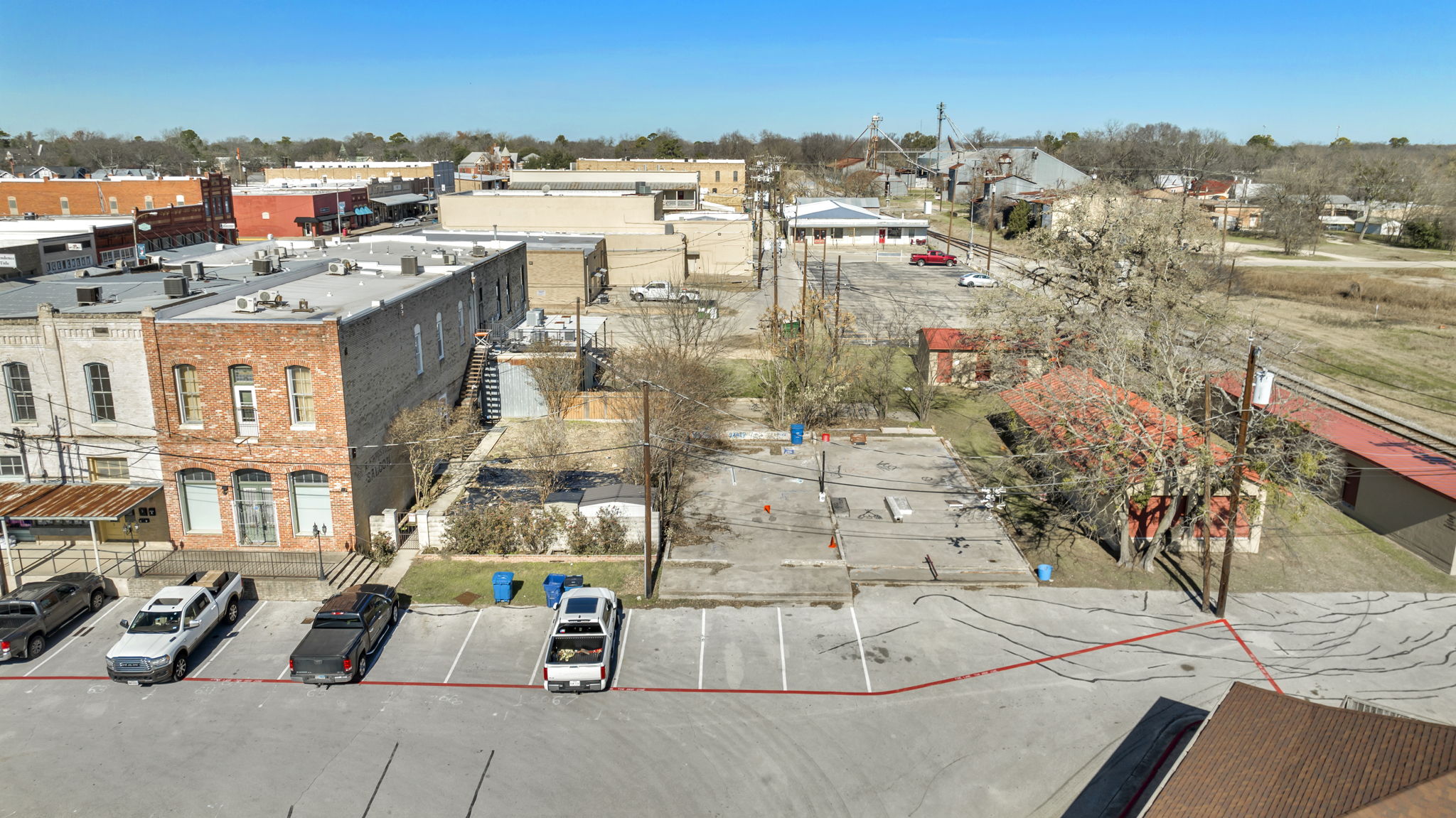 8 Depot St, Elgin, TX 78621