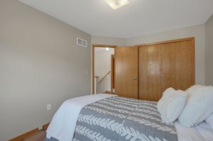 Second bedroom (2nd level)