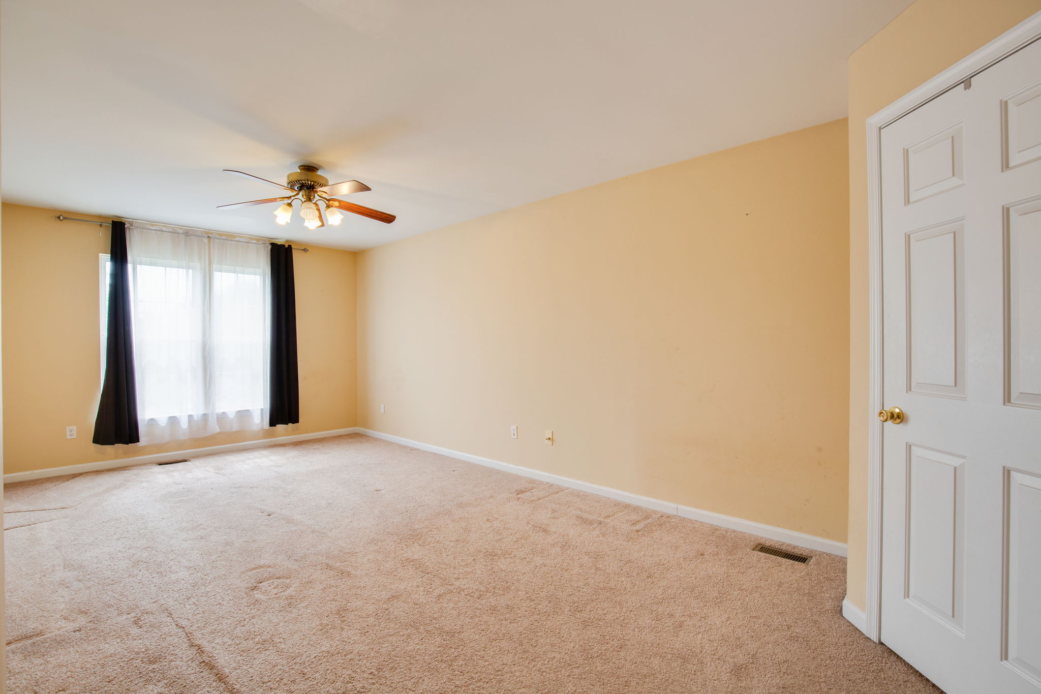  8 Emerald Dr, Fredericksburg, VA 22406, US Photo 24