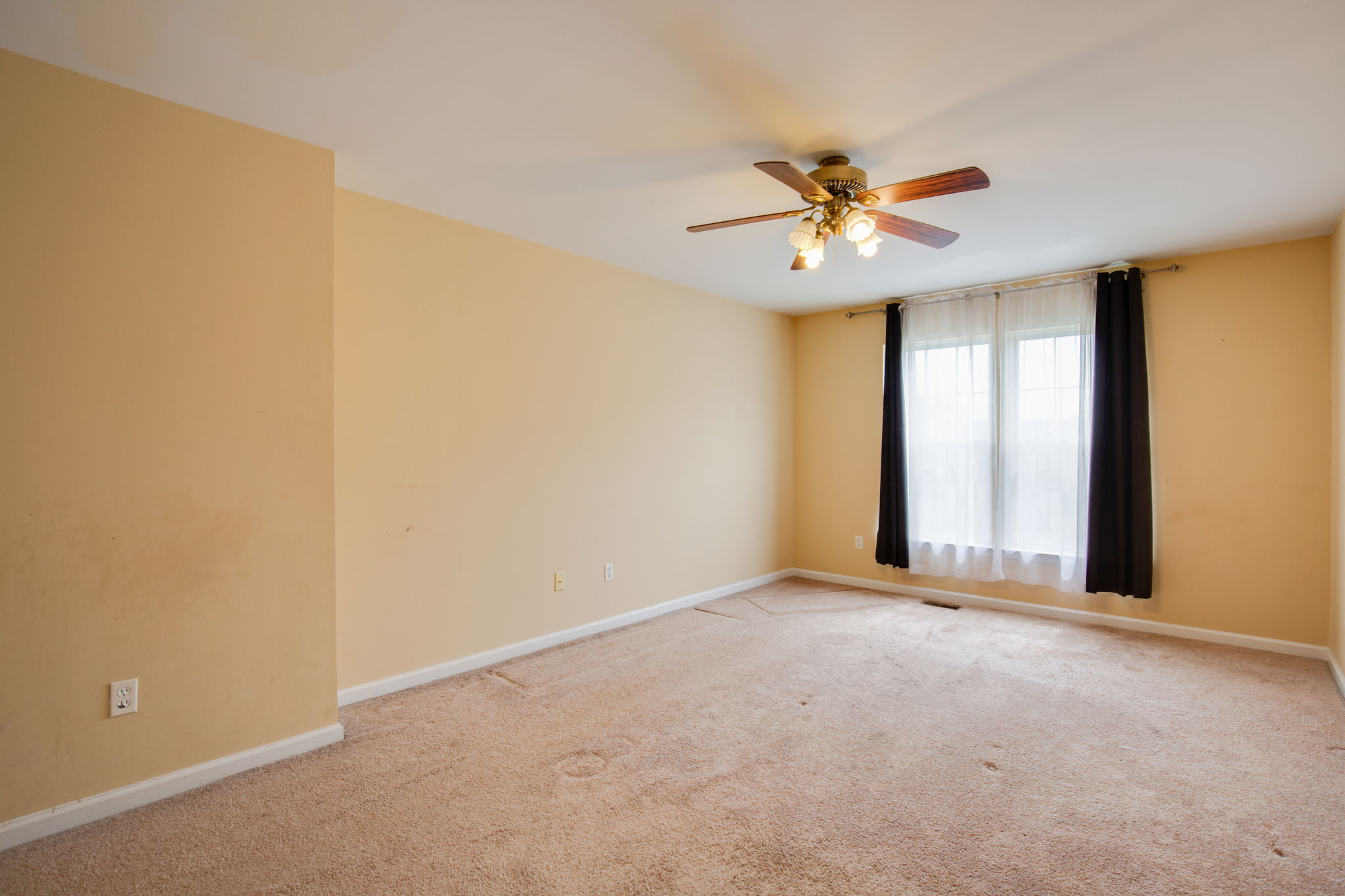  8 Emerald Dr, Fredericksburg, VA 22406, US Photo 25