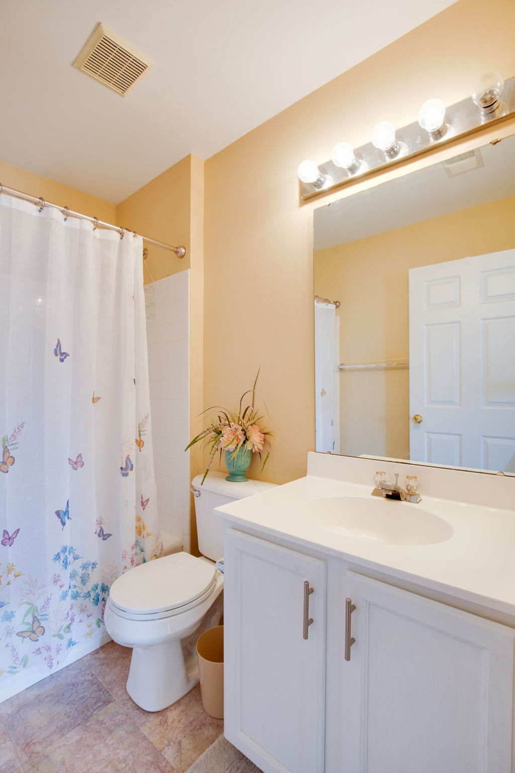  8 Emerald Dr, Fredericksburg, VA 22406, US Photo 33