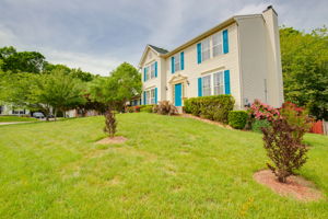  8 Emerald Dr, Fredericksburg, VA 22406, US Photo 2