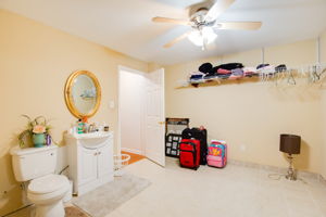  8 Emerald Dr, Fredericksburg, VA 22406, US Photo 41