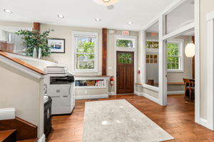 8 Essex St, Salem, MA 01970, USA Photo 9