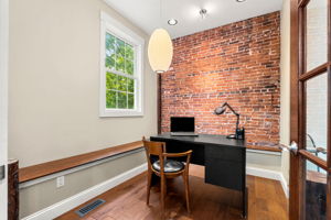 8 Essex St, Salem, MA 01970, USA Photo 11