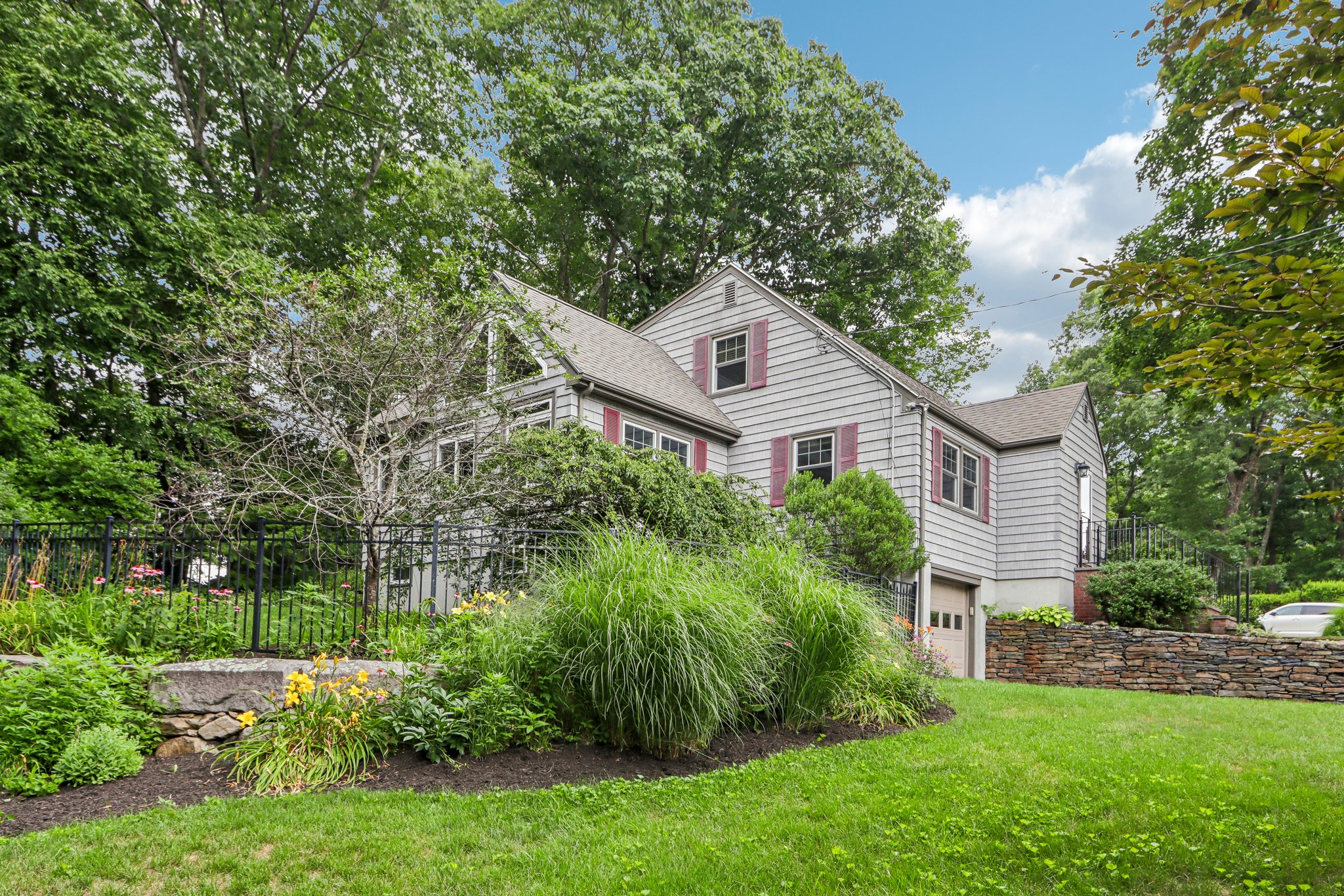 Foster St-S2207-002.jpg